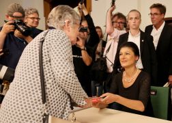 Buchlesung Mit Sahra Wagenknecht In Jena 13