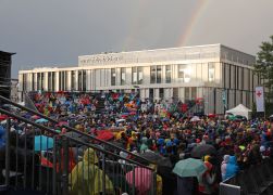 Glen Hansard Sorgt Fuer Gaensehautfeeling 048