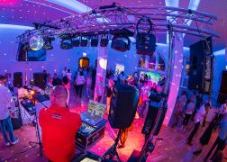 Hunderte Bei Jugendklub Revival Party In Jena 01