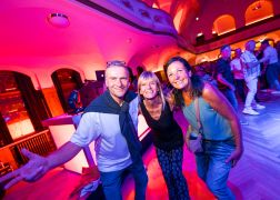 Hunderte Bei Jugendklub Revival Party In Jena 15