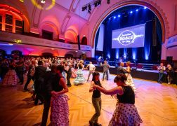 Hunderte Bei Jugendklub Revival Party In Jena 20