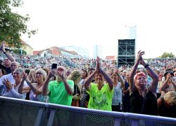 La Caravane Passe In Jena 0012