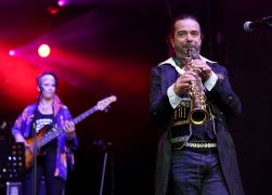 La Caravane Passe In Jena 0026