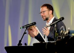 Schwimmhalle In Jena Offiziell Eroeffnet 04