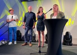 Schwimmhalle In Jena Offiziell Eroeffnet 06