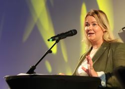 Schwimmhalle In Jena Offiziell Eroeffnet 22