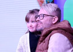 Ross Antony In Jena Schlange Stehen Fuer Seine Backbuecher 13