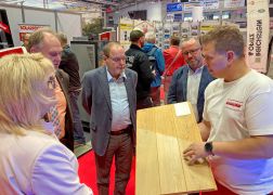 JENAer HERBST Beliebte Messe In Jena Eroeffnet 01
