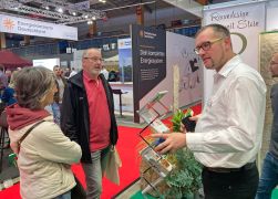 JENAer HERBST Beliebte Messe In Jena Eroeffnet 07