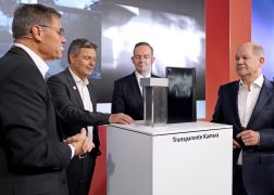 Bundeskanzler Olaf Scholz Bei Digital Gipfel In Jena 16