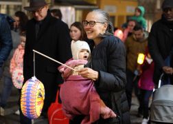 Familien Zogen Mit Laternen Durch Jena 20