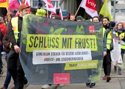 Hochschul Mitarbeiter Protestieren In Jena 02