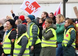 Hochschul Mitarbeiter Protestieren In Jena 03