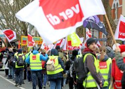 Hochschul Mitarbeiter Protestieren In Jena 09
