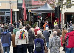Gregor Gysi Als Linken Wahlhelfer In Jena 03