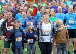 Jenaer Teamlauf 1400 Starter Fuer Den Guten Zweck 04