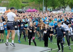 Jenaer Teamlauf 1400 Starter Fuer Den Guten Zweck 08