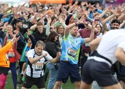 Jenaer Teamlauf 1400 Starter Fuer Den Guten Zweck 10