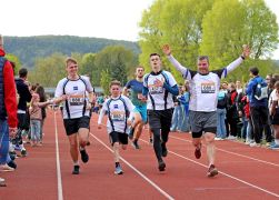 Jenaer Teamlauf 1400 Starter Fuer Den Guten Zweck 47