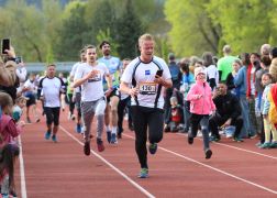 Jenaer Teamlauf 1400 Starter Fuer Den Guten Zweck 55