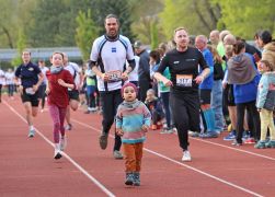 Jenaer Teamlauf 1400 Starter Fuer Den Guten Zweck 65