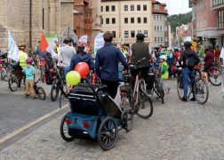Kidical Mass Familien Uebernahmen Jenas Strassen 04052024 01