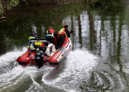 Vermisst In Jena Grosser Sucheinsatz Auf Der Saale 10