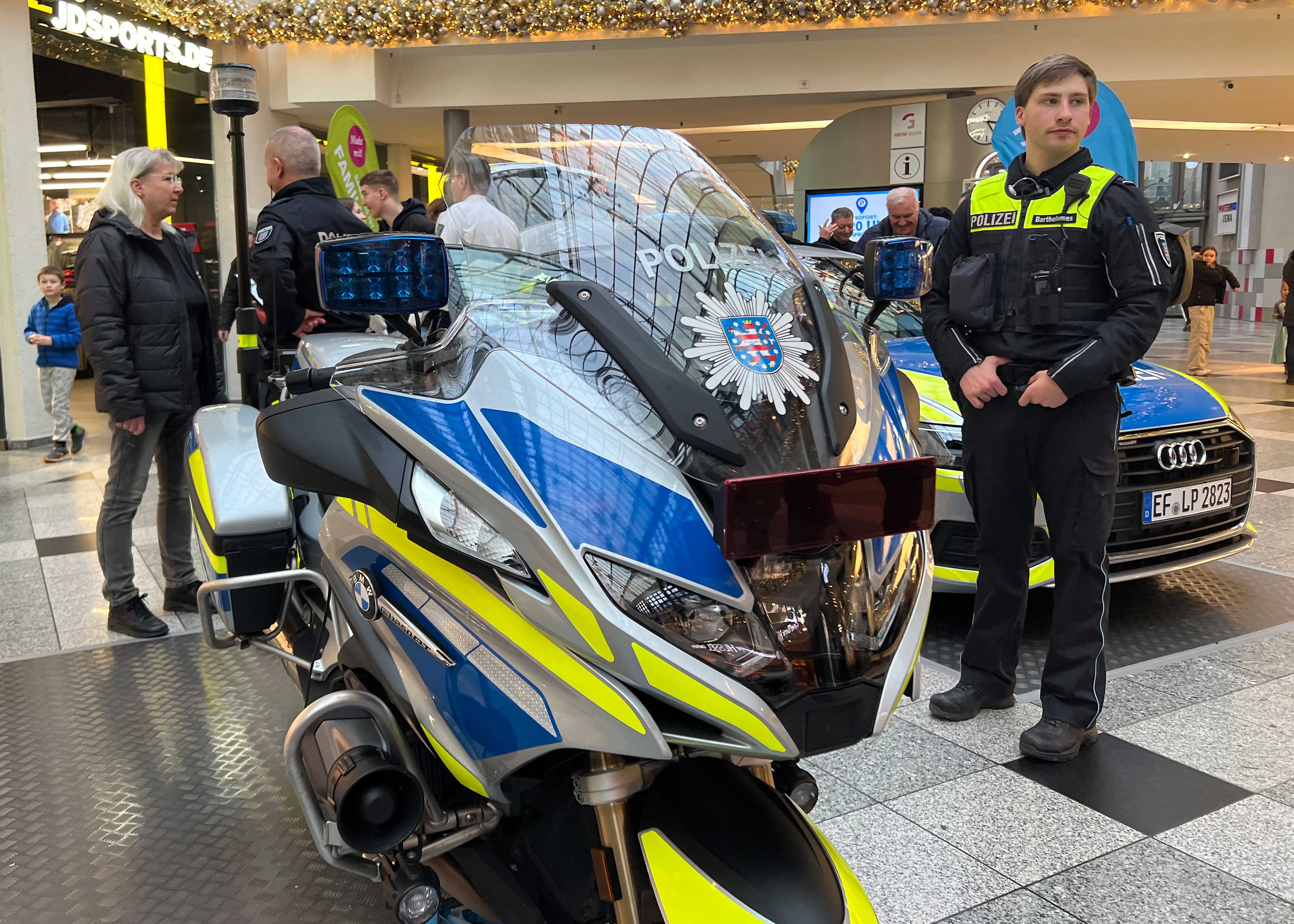 Jenaer Nachrichten – Familiensamstag: Großeinsatz der Polizei in Jena