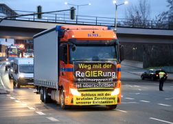 Stau Im Berufsverkehr Erneuter Autokorso Protest Zog Durch Jena 02