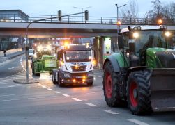 Stau Im Berufsverkehr Erneuter Autokorso Protest Zog Durch Jena 15