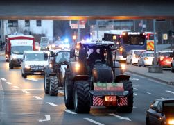 Stau Im Berufsverkehr Erneuter Autokorso Protest Zog Durch Jena 17