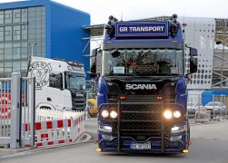 Sternfahrt In Jena Trucker Mit Herz Fuer Schwer Kranke Kinder 19