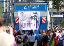 Jena Zeigte Sich Bunt Beim Christopher Street Day 2024 45