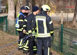 Eisrettung Feuerwehr Jena Trainiert Den Ernstfall 03