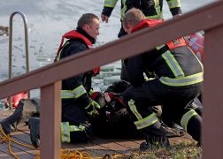 Eisrettung Feuerwehr Jena Trainiert Den Ernstfall 12