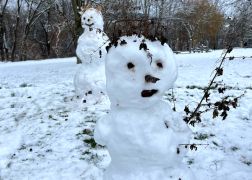 Flockenwirbel In Jena Schneemaenner Erobern Die Stadt 10
