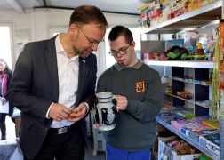 Tauschhaus 2.0 In Jena Rund 57 Tonnen Fanden Neue Verwendung 09