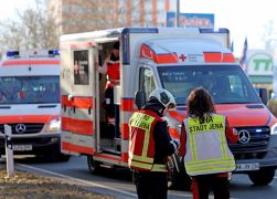Drei Autos Krachen In Lobeda Aufeinander 04