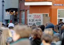 Erneut Schulstreik In Jena Hunderte Gegen Neuen Wehrdienst JN010