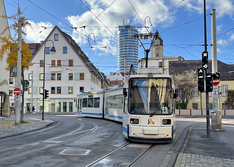Die Straßenbahn-Linie 2 fährt ab morgigen Freitag, zwischen 6 Uhr und 18 Uhr, im 20-Minuten-Takt.