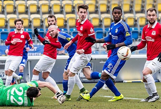 Der FC Carl Zeiss Jena gewann am Sonntag gegen den FSV Optik Rathenow 3:2 (1:0).