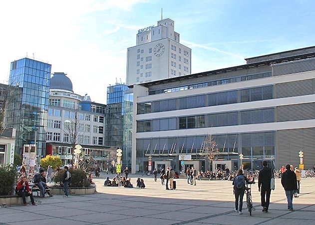 Blick auf den Uni-Campus in Jena.