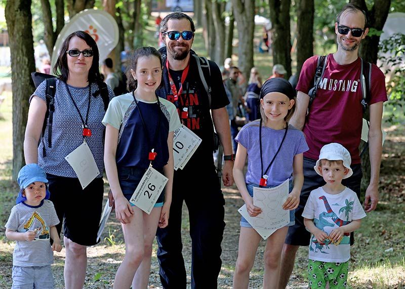 Die Familien Haupt und Geib gehörten am Samstag zu den ersten Startern. Für sie ist der Wandertag schon zur Tradition geworden.