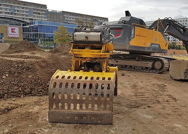 Bei Erdarbeiten auf dem Areal in Jena-Lobeda wurden mehrere Knochen gefunden.