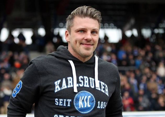 Der 37-jährige Lukas Kwasniok übernimmt ab sofort die Mannschaft des FC Carl Zeiss Jena.