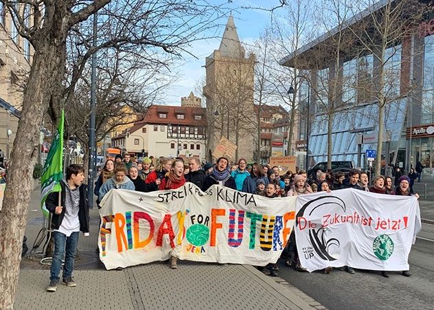 Fridays for Future Jena plant symbolische Demonstration anlässlich des 5. Globalen Klimastreiks.
