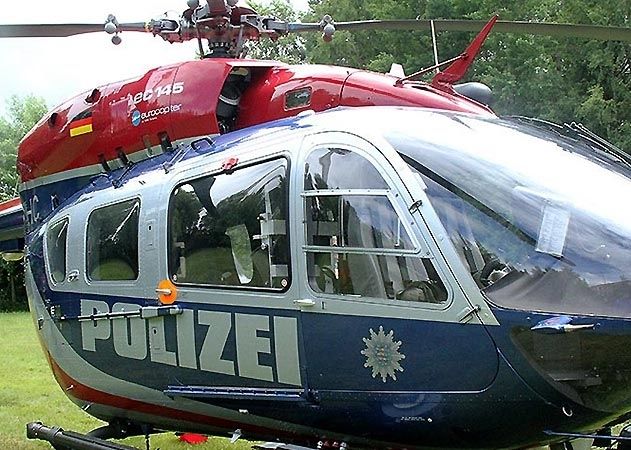 Auch mit einem Hubschrauber hat die Polizei den Autodieb im Bereich Schöngleina gejagt.