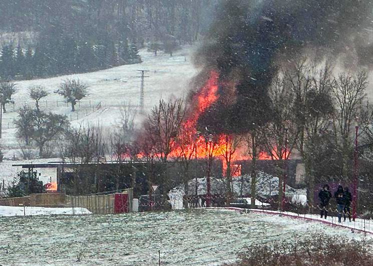 Am Montagvormittag ist in Großlöbichau eine Scheune abgebrannt.