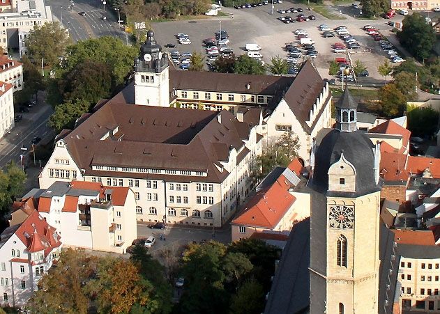 Die Uni Jena gehört laut dem aktuellen Shanghai-Ranking zum ersten Mal zu den 300 besten Hochschulen weltweit und zu den 22 besten in Deutschland.