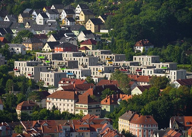 Die Friedensberg-Terrassen sind ein besonderes Wohnquartier geworden. jenawohnen bekam dafür den Deutschen Bauherrenpreis verliehen.